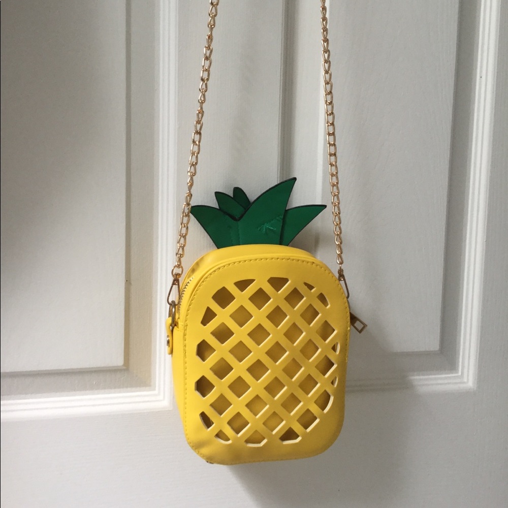 PINEAPPLE PURSE - cute pineapple purse